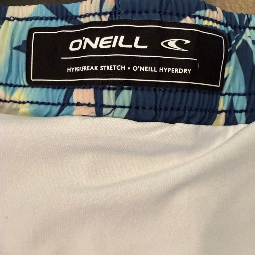O'Neill Men's Hermosa Navy Hawaiian Print Lined Board Shorts NWT